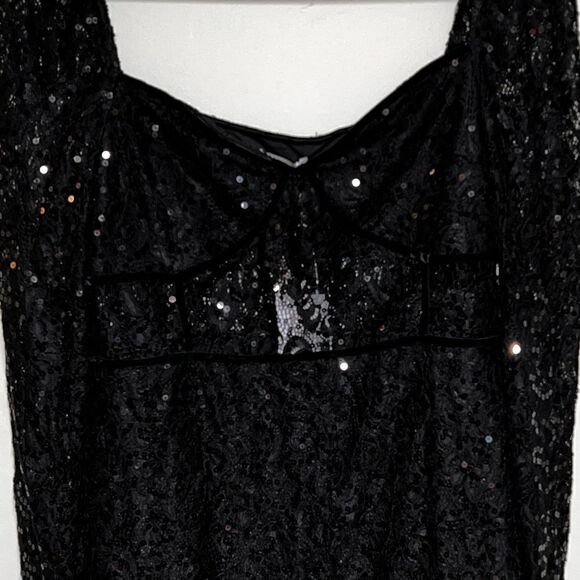 NWT Lovers and Friends Revolve Penelope Black Cocktail Dress Sz XL Host Pick - Picture 10 of 10